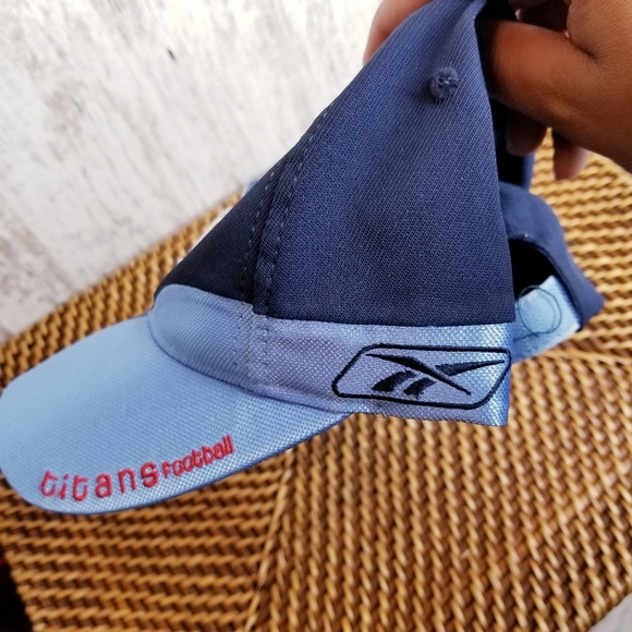 NFL Tennessee Titans Reebok NFL Hat - Picture 4 of 6